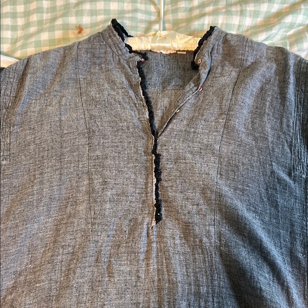 Injiri Women's Gray Tunic Top